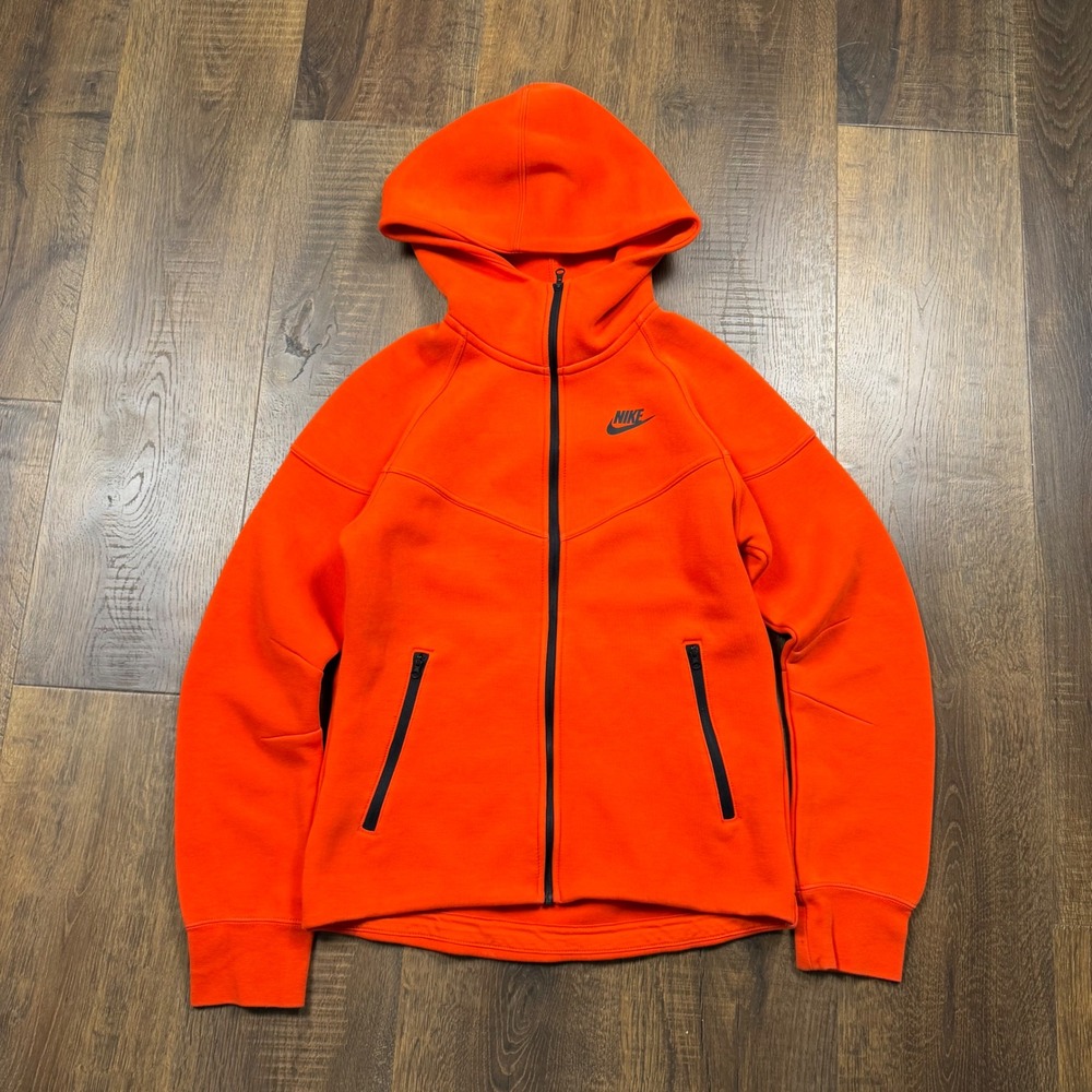 Men's Nike Tech Fleece Full-Zip Hoodie Orange XS - Windrunner Style